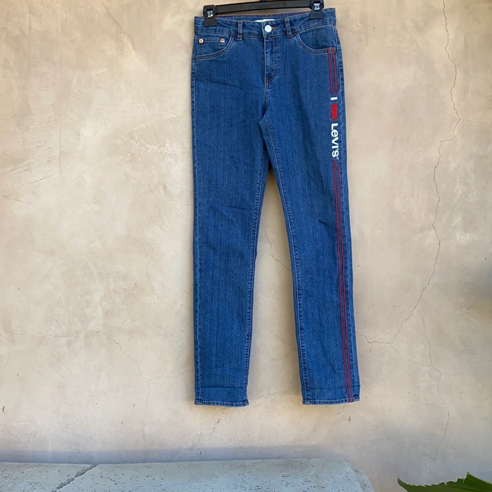 Perfect condition down for offers